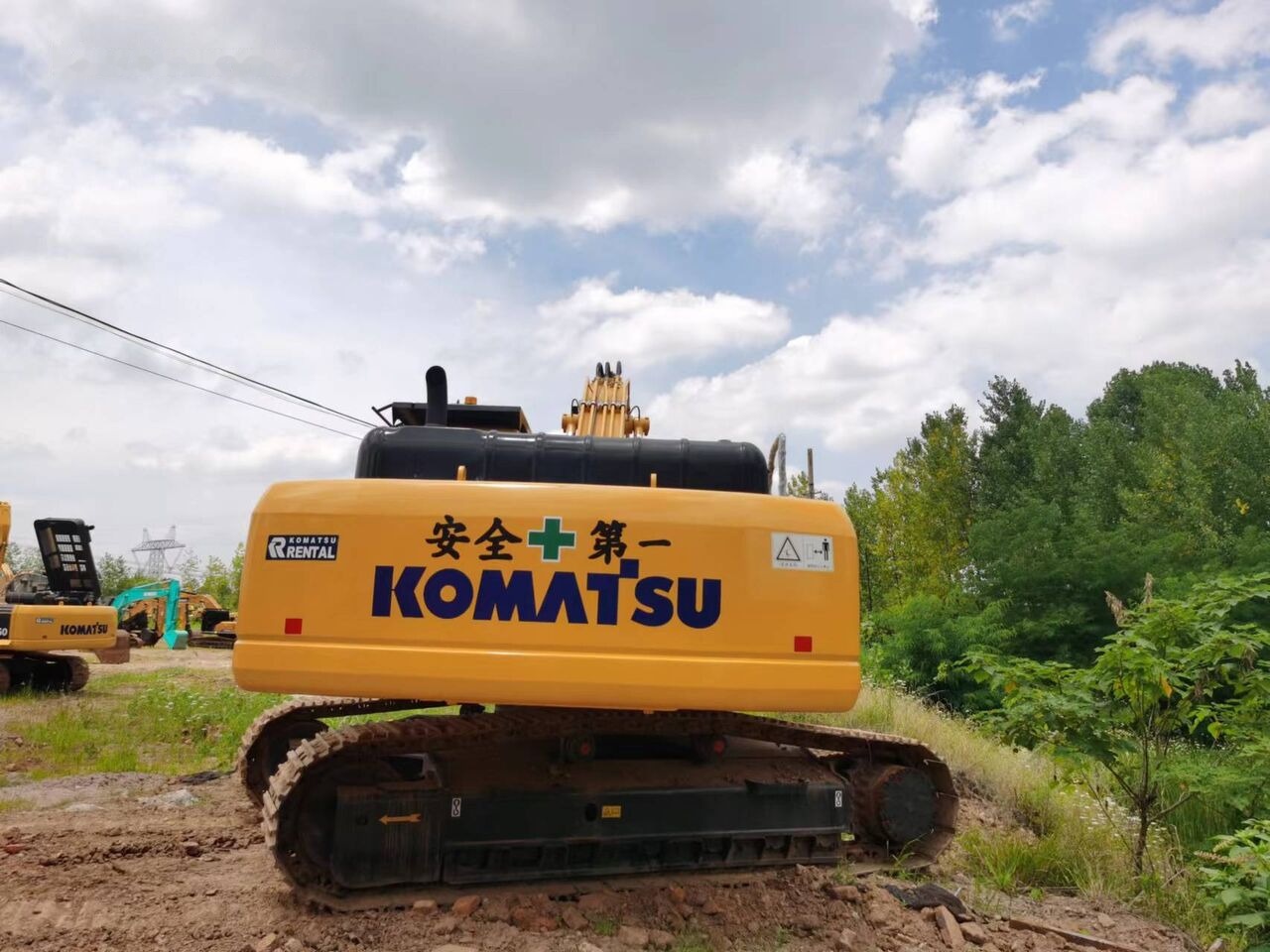 Komatsu PC360 - Máy xúc bánh xích: hình 1 Komatsu PC360 - Máy xúc bánh xích: hình 1