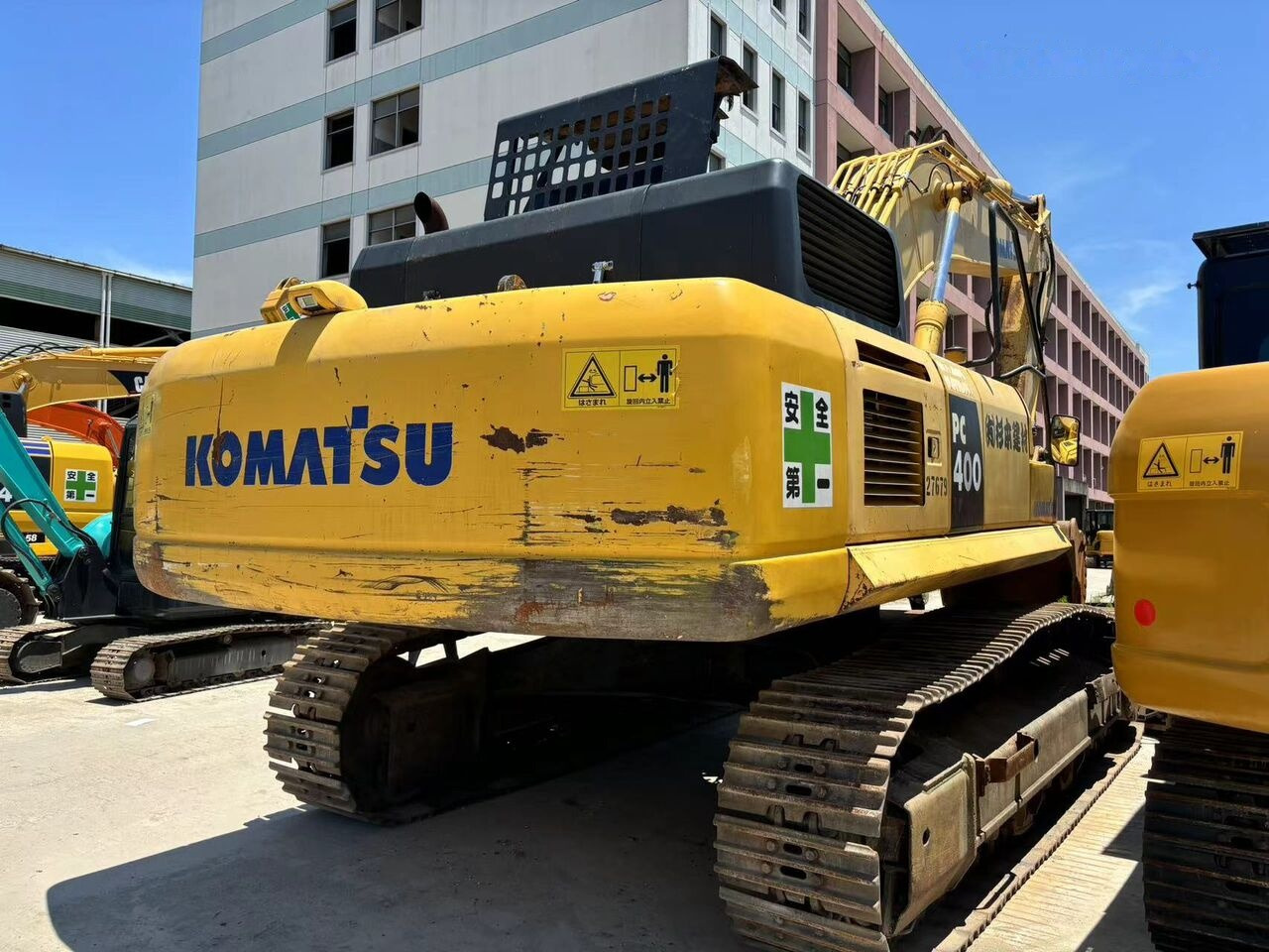 Komatsu PC400-8 - Máy xúc bánh xích: hình 3 Komatsu PC400-8 - Máy xúc bánh xích: hình 3