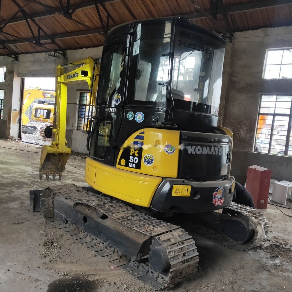 Komatsu PC50 - Máy xúc mini: hình 2 Komatsu PC50 - Máy xúc mini: hình 2