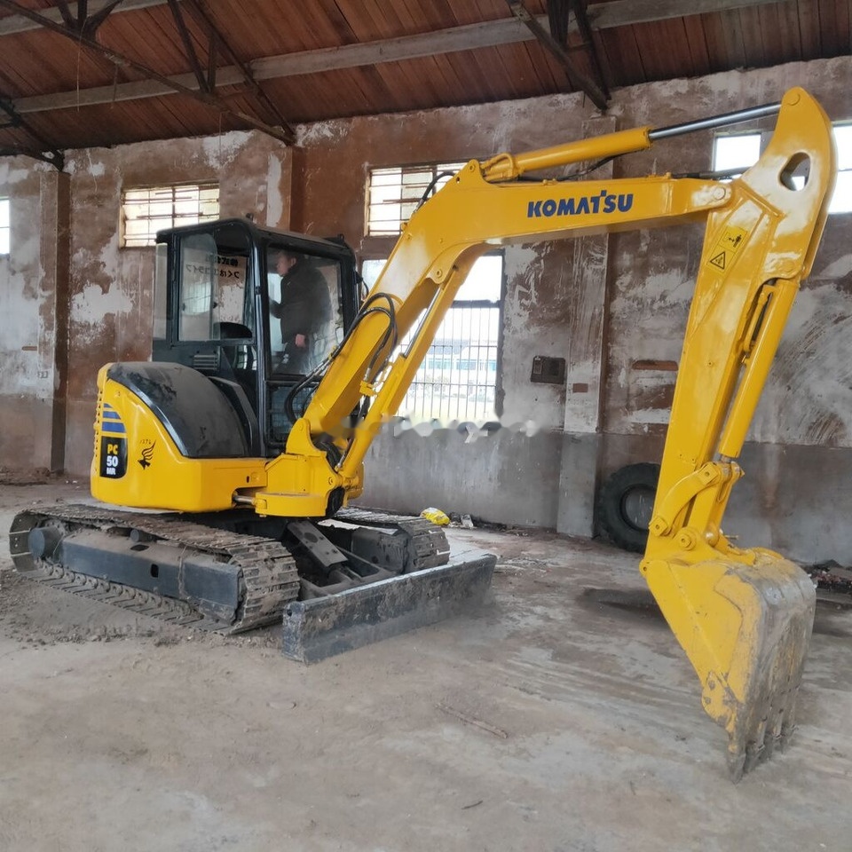Komatsu PC50MR - Máy xúc mini: hình 1 Komatsu PC50MR - Máy xúc mini: hình 1