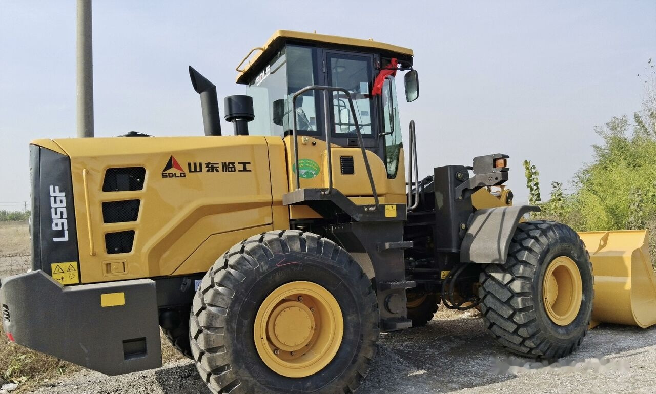 SDLG L956F - Máy xúc lật bánh lốp: hình 2 SDLG L956F - Máy xúc lật bánh lốp: hình 2