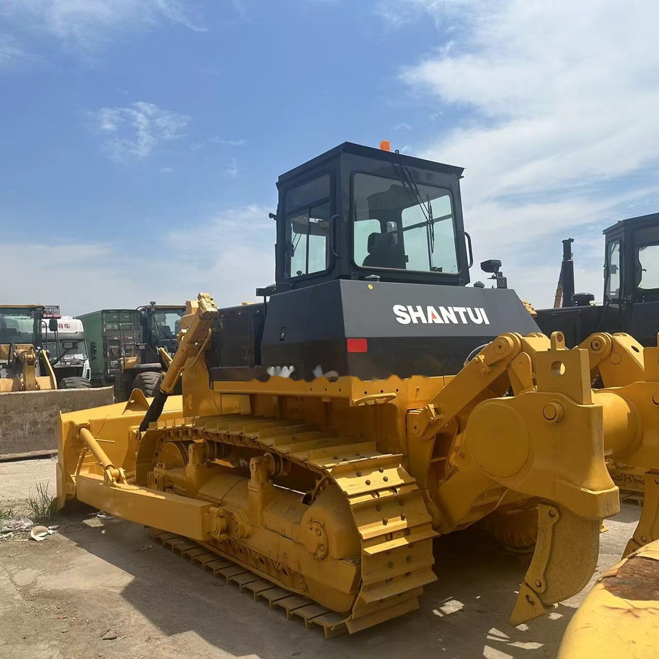 Shantui SD22 - Máy ủi: hình 3 Shantui SD22 - Máy ủi: hình 3
