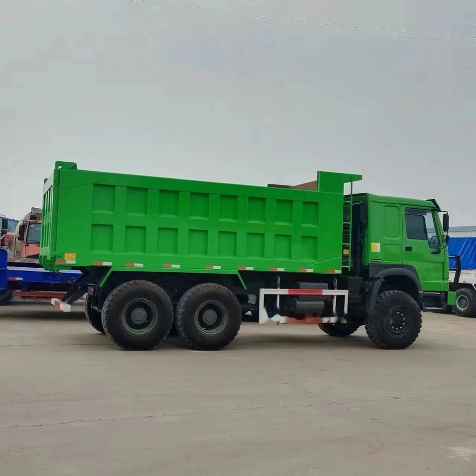 Sinotruk Howo New - Xe ben: hình 1 Sinotruk Howo New - Xe ben: hình 1