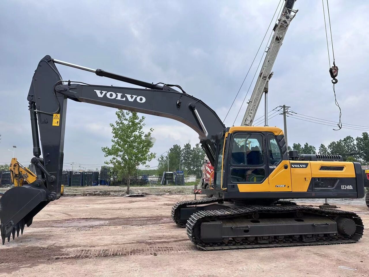 Volvo EC240 - Máy xúc bánh xích: hình 4 Volvo EC240 - Máy xúc bánh xích: hình 4