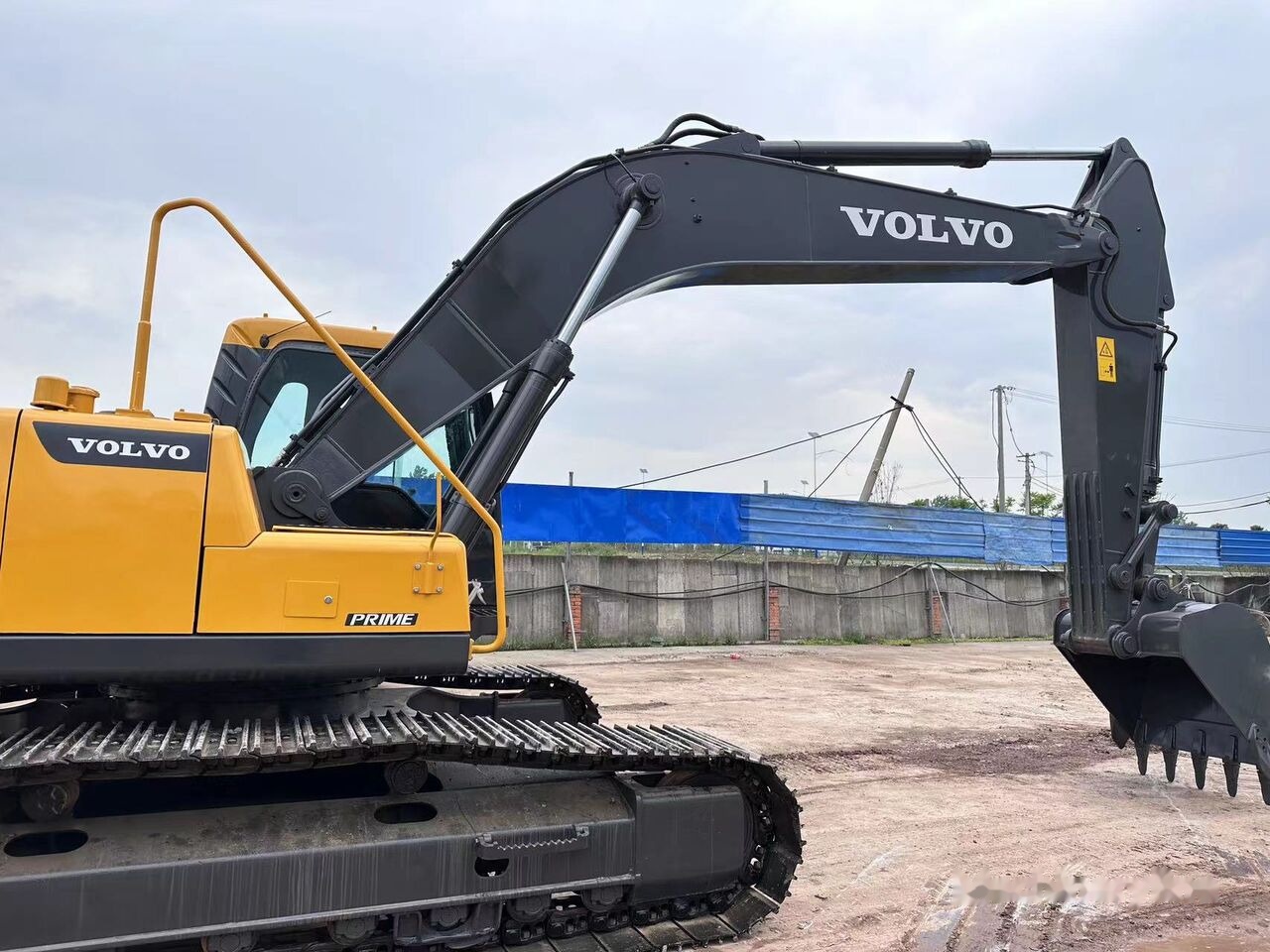 Volvo EC240 - Máy xúc bánh xích: hình 1 Volvo EC240 - Máy xúc bánh xích: hình 1