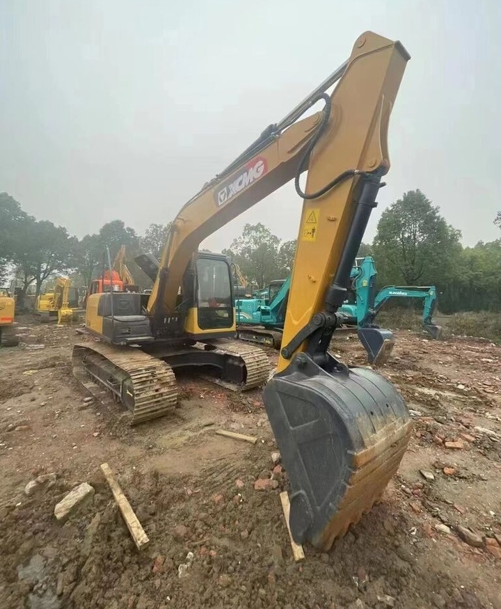 XCMG XE150D - Máy xúc bánh xích: hình 2 XCMG XE150D - Máy xúc bánh xích: hình 2