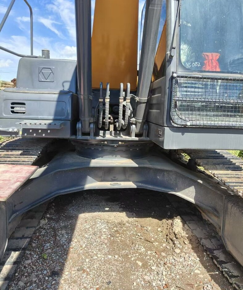 XCMG XE215DA - Máy xúc bánh xích: hình 2 XCMG XE215DA - Máy xúc bánh xích: hình 2