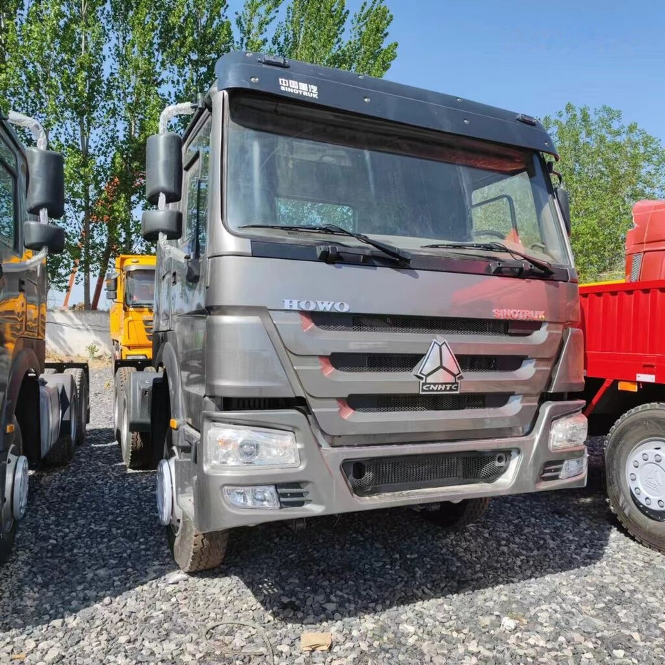 Howo 375 - Xe đầu kéo: hình 4 Howo 375 - Xe đầu kéo: hình 4