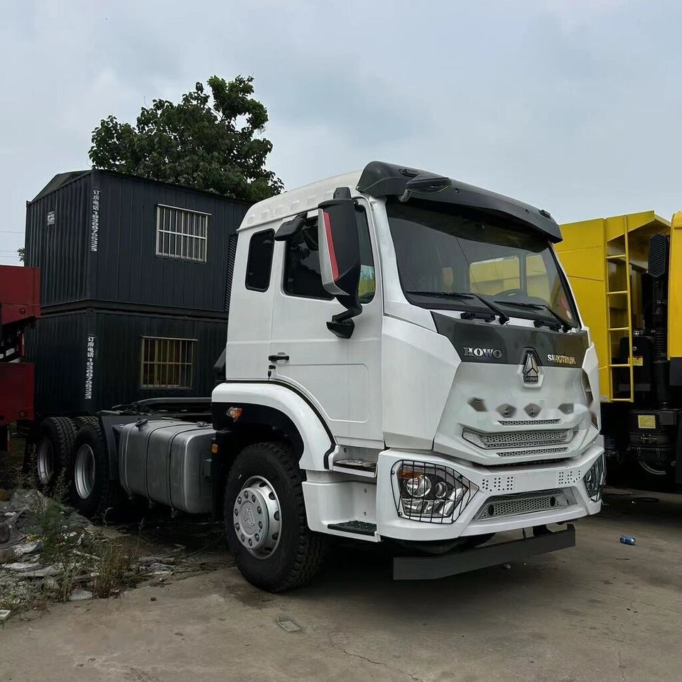 Howo Haohan - Xe đầu kéo: hình 2 Howo Haohan - Xe đầu kéo: hình 2