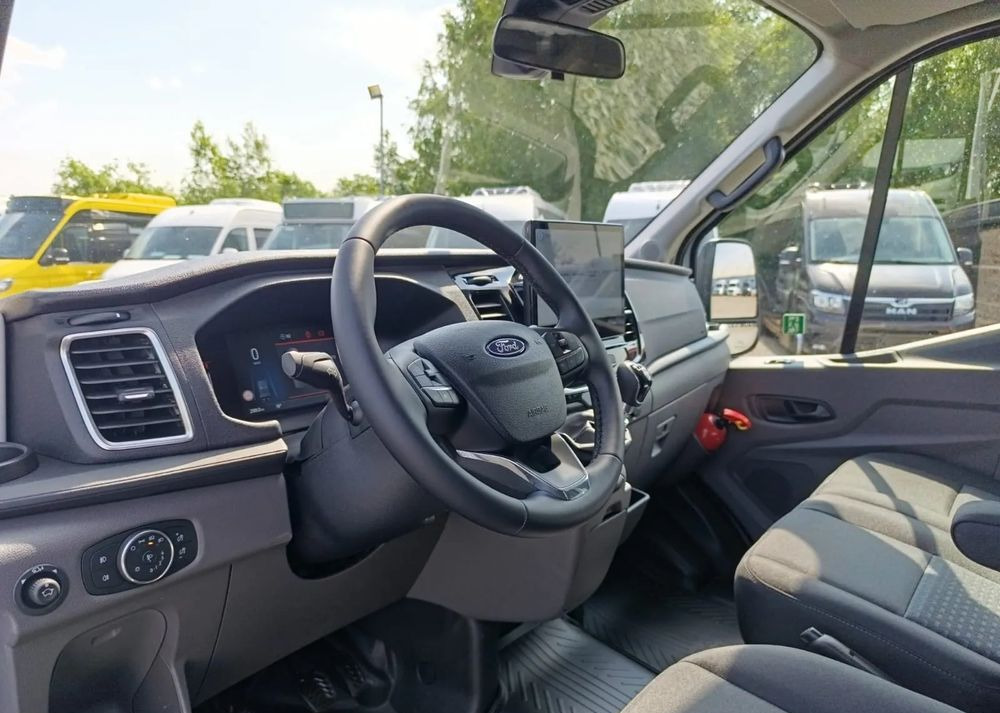 Xe bus mini, Xe van chở khách mới Ford Transit: hình 14