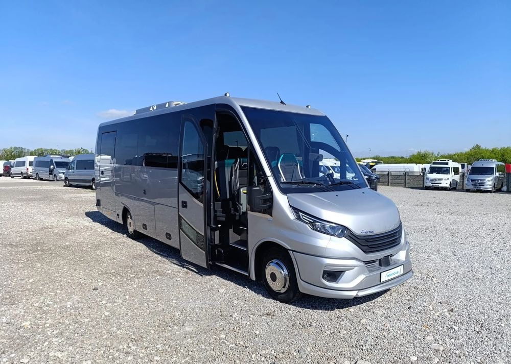 Iveco Daily - Xe bus mini, Xe van chở khách: hình 1 Iveco Daily - Xe bus mini, Xe van chở khách: hình 1
