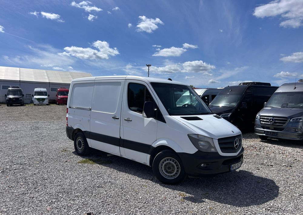 Mercedes-Benz Sprinter 313 - Xe van chở hàng: hình 2 Mercedes-Benz Sprinter 313 - Xe van chở hàng: hình 2