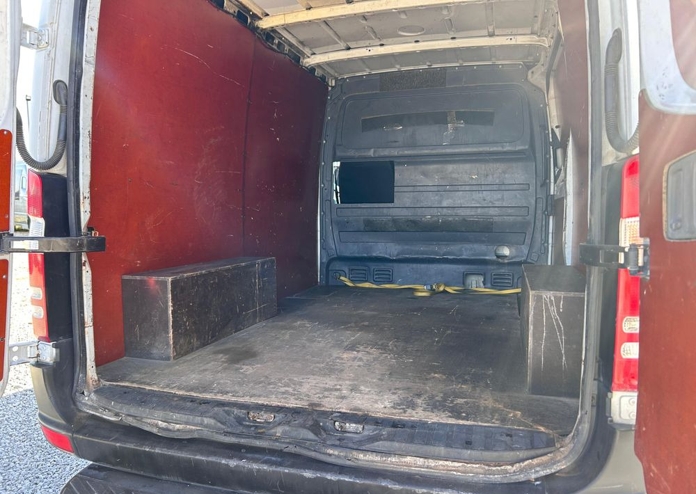 Mercedes-Benz Sprinter 313 - Xe van chở hàng: hình 5 Mercedes-Benz Sprinter 313 - Xe van chở hàng: hình 5