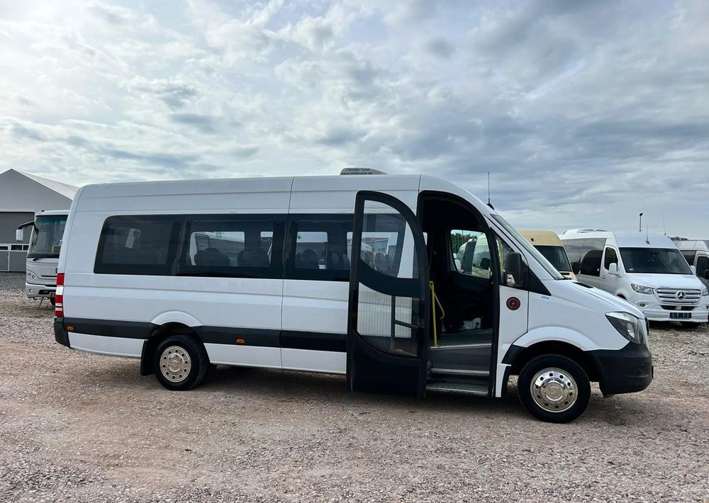 Mercedes-Benz Sprinter 516 - Xe bus mini, Xe van chở khách: hình 3 Mercedes-Benz Sprinter 516 - Xe bus mini, Xe van chở khách: hình 3
