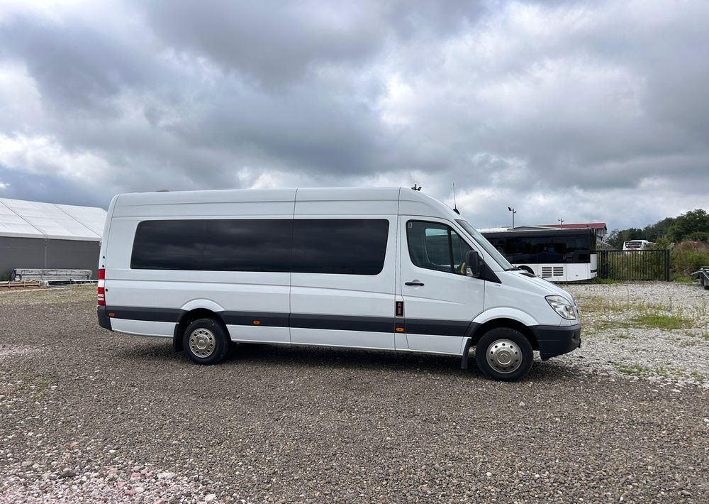 Mercedes-Benz Sprinter 516 - Xe bus mini, Xe van chở khách: hình 3 Mercedes-Benz Sprinter 516 - Xe bus mini, Xe van chở khách: hình 3