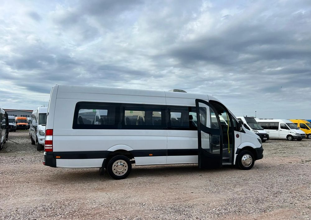 Mercedes-Benz Sprinter 516 - Xe bus mini, Xe van chở khách: hình 4 Mercedes-Benz Sprinter 516 - Xe bus mini, Xe van chở khách: hình 4
