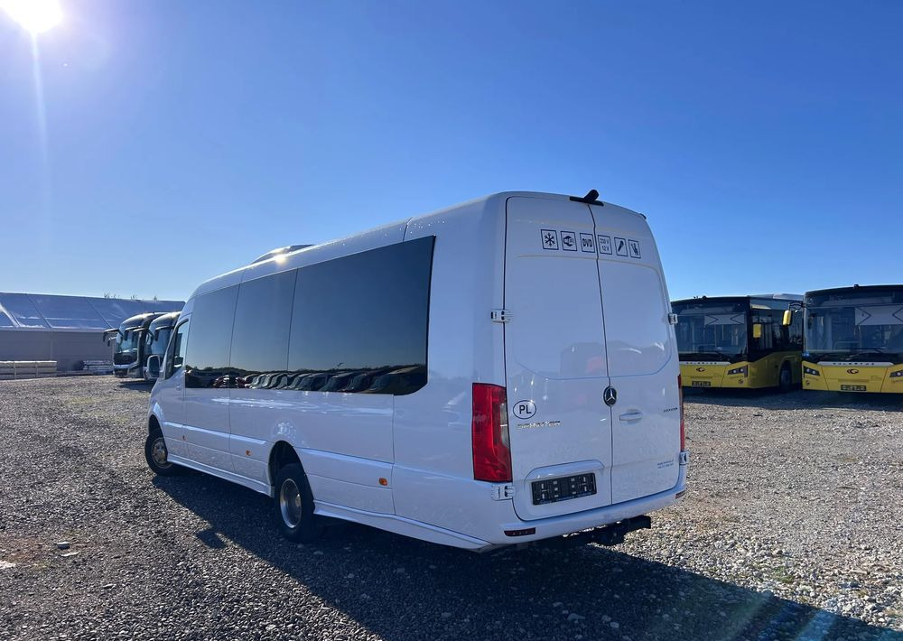 Mercedes-Benz Sprinter 517 - Xe bus mini, Xe van chở khách: hình 5 Mercedes-Benz Sprinter 517 - Xe bus mini, Xe van chở khách: hình 5