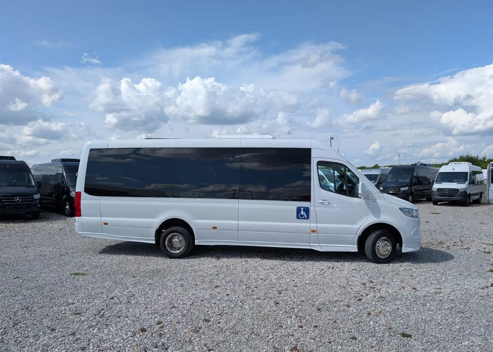 Mercedes-Benz Sprinter 517 - Xe bus mini, Xe van chở khách: hình 3 Mercedes-Benz Sprinter 517 - Xe bus mini, Xe van chở khách: hình 3