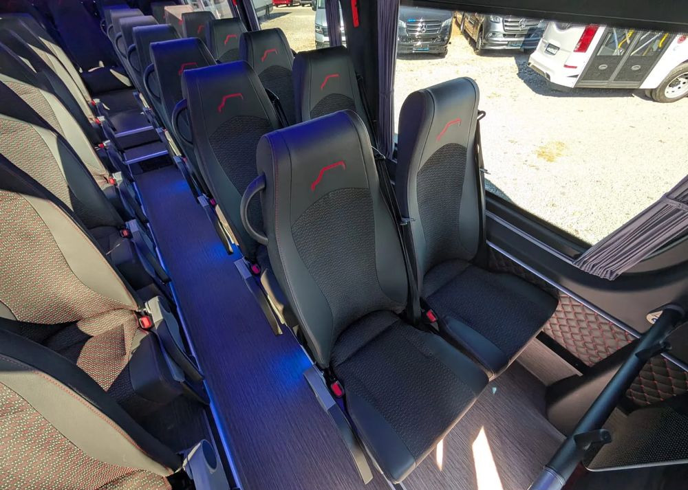 Cho thuê Mercedes-Benz Sprinter 517 Mercedes-Benz Sprinter 517: hình 19 Cho thuê Mercedes-Benz Sprinter 517 Mercedes-Benz Sprinter 517: hình 19