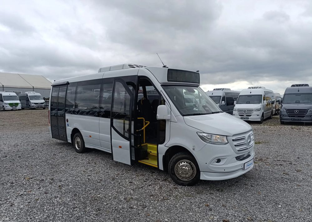 Mercedes-Benz Sprinter 517 - Xe bus mini, Xe van chở khách: hình 2 Mercedes-Benz Sprinter 517 - Xe bus mini, Xe van chở khách: hình 2