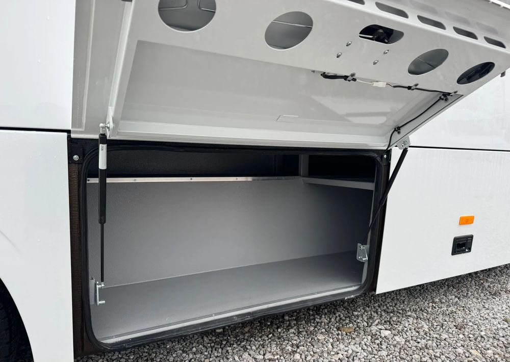 Mercedes-Benz Sprinter 519 - Xe bus mini, Xe van chở khách: hình 3 Mercedes-Benz Sprinter 519 - Xe bus mini, Xe van chở khách: hình 3