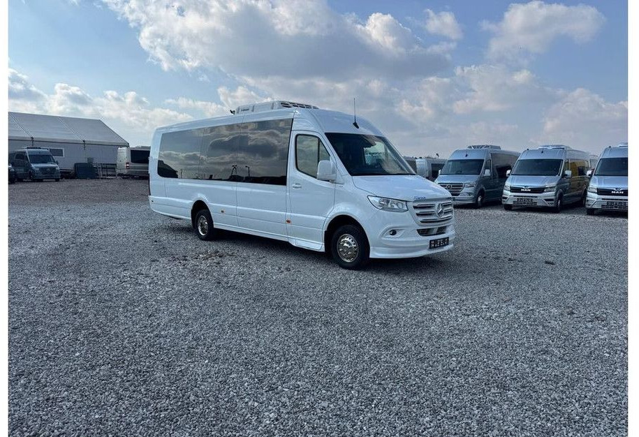 Mercedes-Benz Sprinter 519 - Xe bus mini, Xe van chở khách: hình 3 Mercedes-Benz Sprinter 519 - Xe bus mini, Xe van chở khách: hình 3