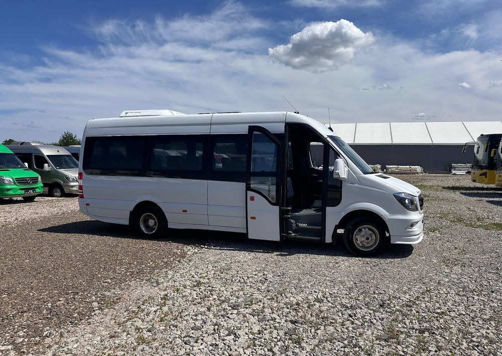 Mercedes-Benz Sprinter 519 - Xe bus mini, Xe van chở khách: hình 3 Mercedes-Benz Sprinter 519 - Xe bus mini, Xe van chở khách: hình 3