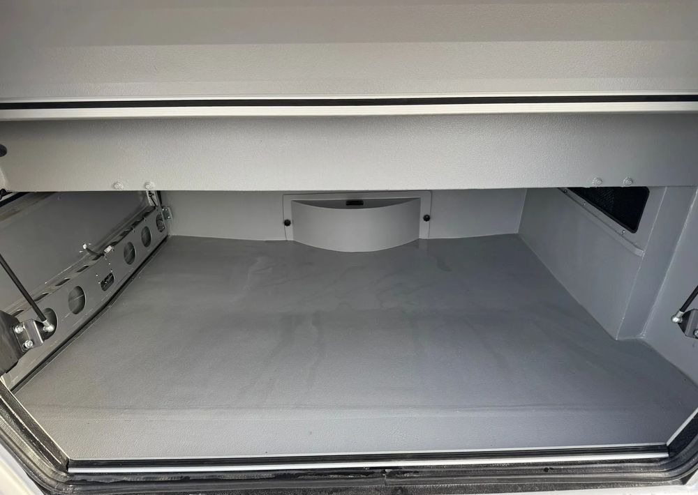 Mercedes-Benz Sprinter 519 - Xe bus mini, Xe van chở khách: hình 5 Mercedes-Benz Sprinter 519 - Xe bus mini, Xe van chở khách: hình 5