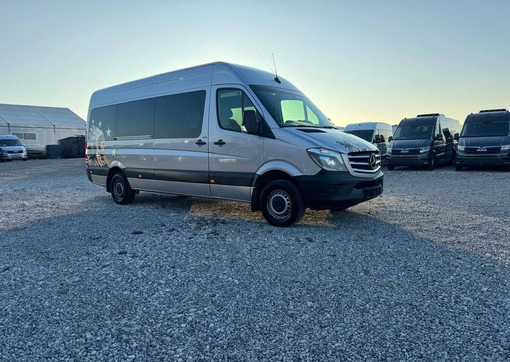 Mercedes-Benz Sprinter - Xe bus mini, Xe van chở khách: hình 1 Mercedes-Benz Sprinter - Xe bus mini, Xe van chở khách: hình 1