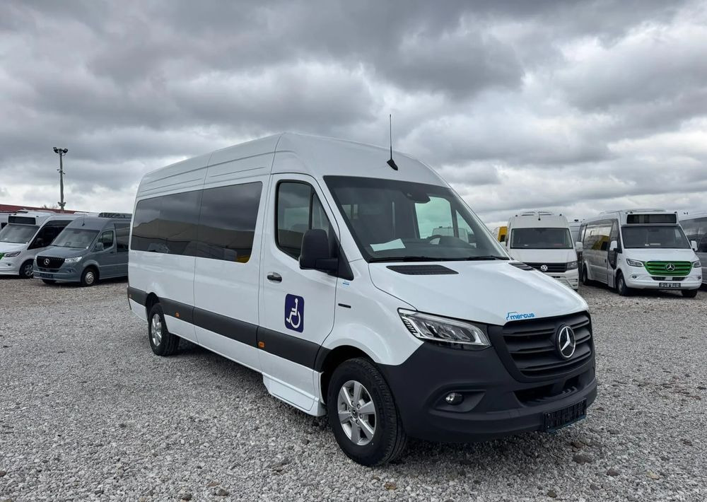 Mercedes-Benz Sprinter - Xe bus mini, Xe buýt điện: hình 1 Mercedes-Benz Sprinter - Xe bus mini, Xe buýt điện: hình 1