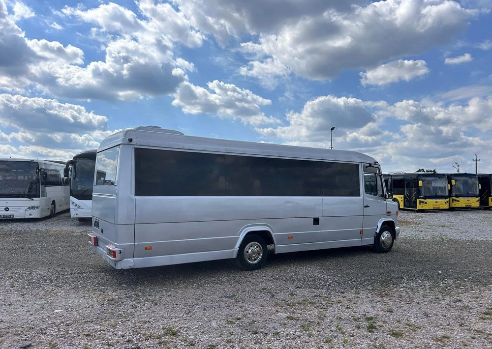 Mercedes-Benz Vario - Xe bus ngoại ô: hình 4 Mercedes-Benz Vario - Xe bus ngoại ô: hình 4