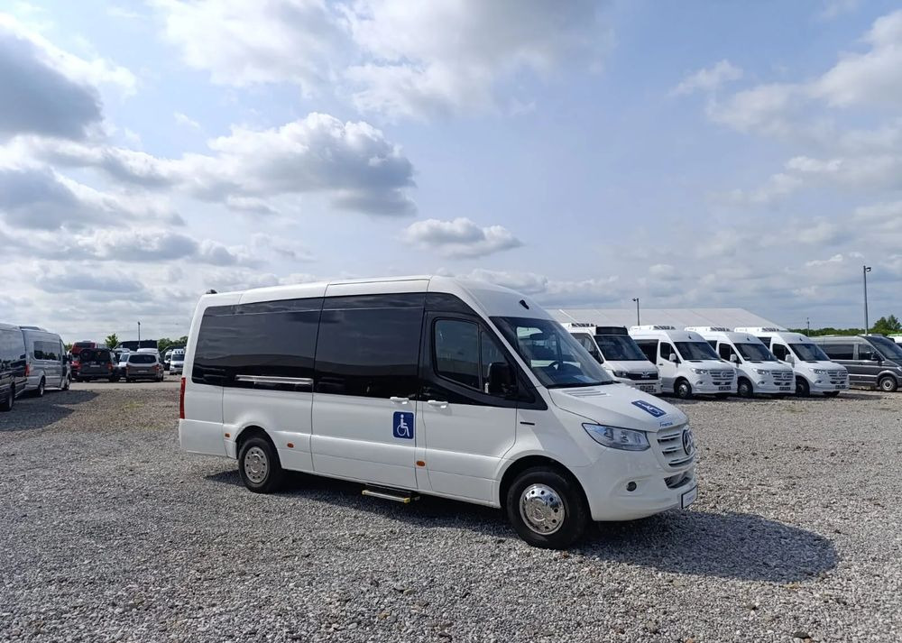Mercedes-Benz eSprinter - Xe bus mini, Xe buýt điện: hình 2 Mercedes-Benz eSprinter - Xe bus mini, Xe buýt điện: hình 2