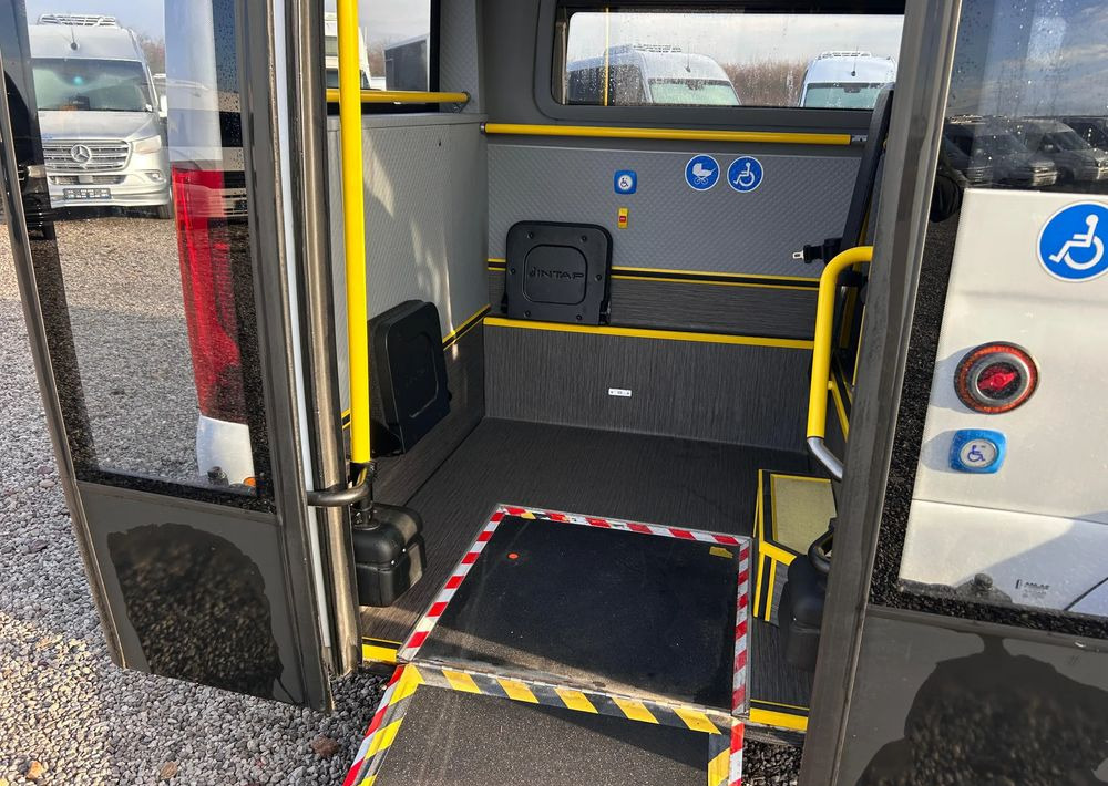 Mercedes-Benz eSprinter CITY - Xe bus đô thị, Xe buýt điện: hình 4 Mercedes-Benz eSprinter CITY - Xe bus đô thị, Xe buýt điện: hình 4