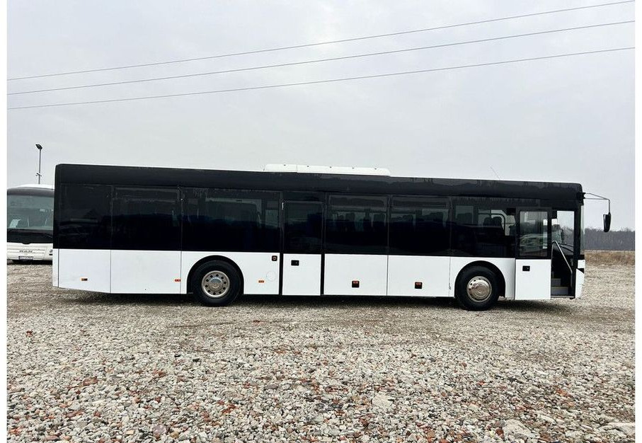 Solaris InterUrbino - Xe bus ngoại ô: hình 4 Solaris InterUrbino - Xe bus ngoại ô: hình 4