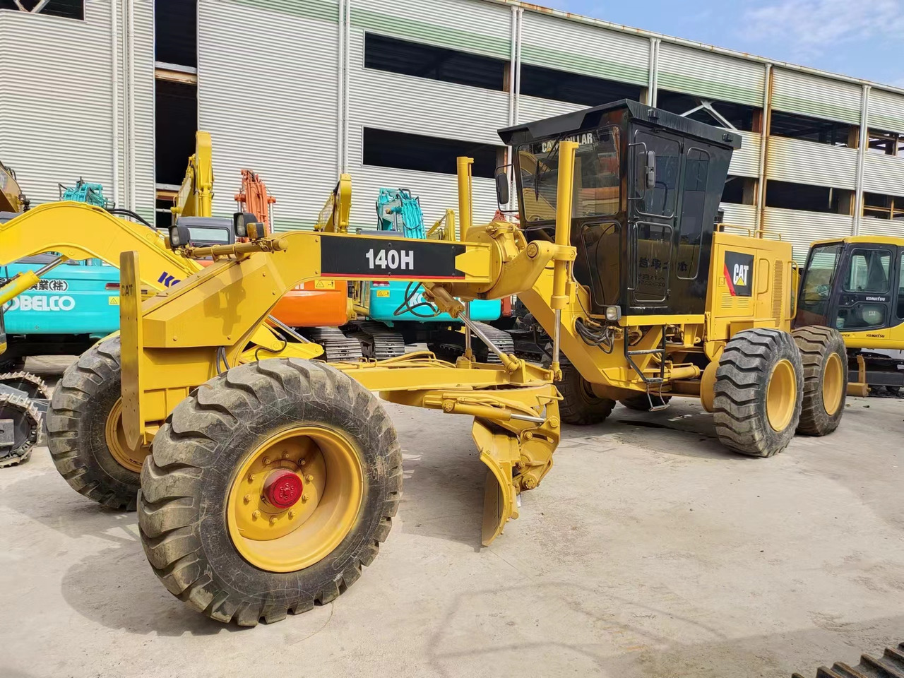 CATERPILLAR 140H - Máy san: hình 3 CATERPILLAR 140H - Máy san: hình 3