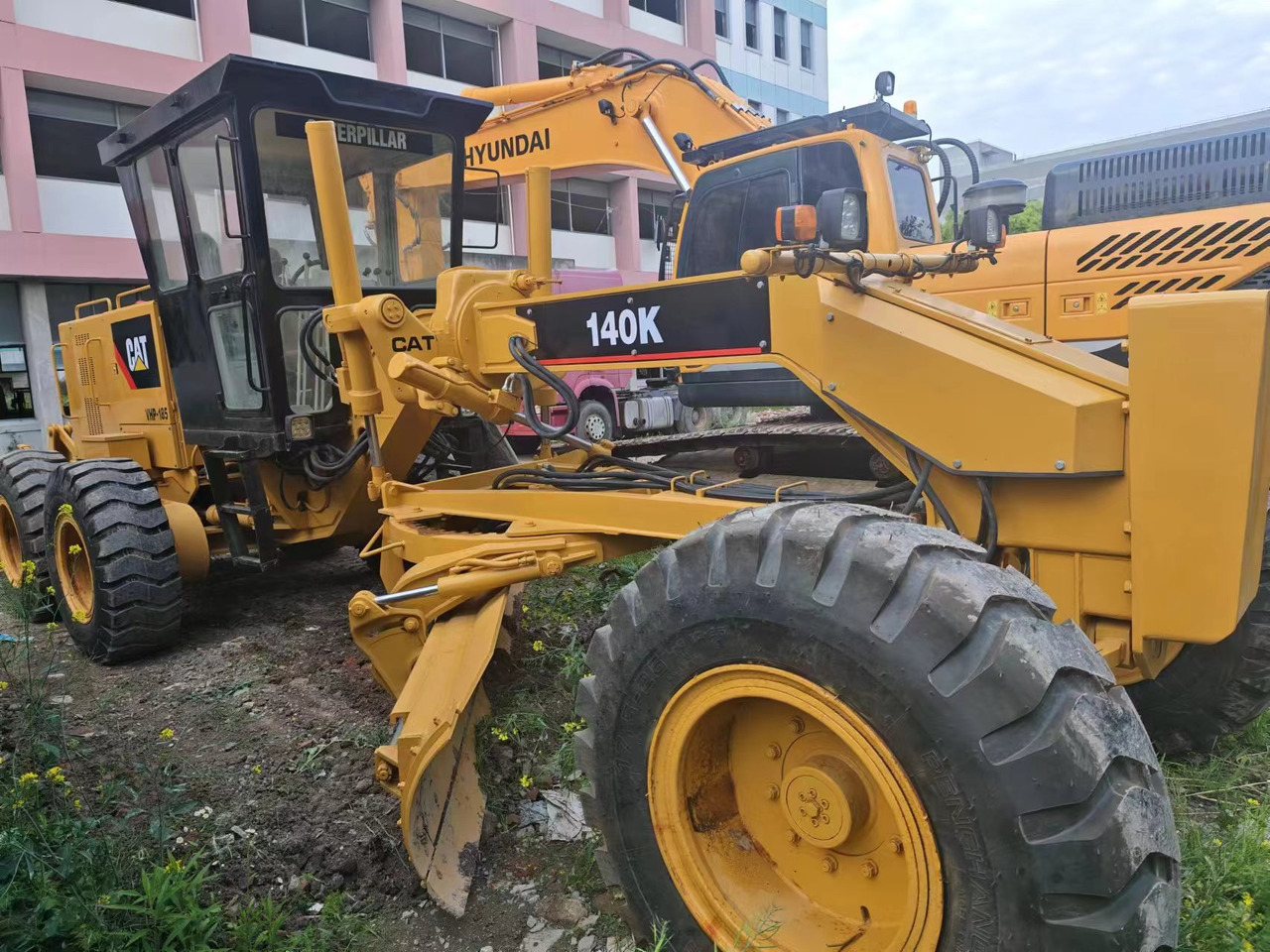 CATERPILLAR 140k - Máy san: hình 1 CATERPILLAR 140k - Máy san: hình 1