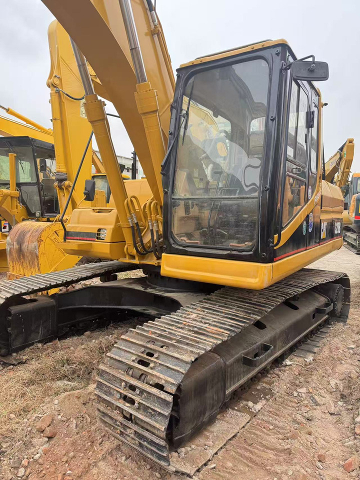 CATERPILLAR 320B - Máy xúc bánh xích: hình 3 CATERPILLAR 320B - Máy xúc bánh xích: hình 3