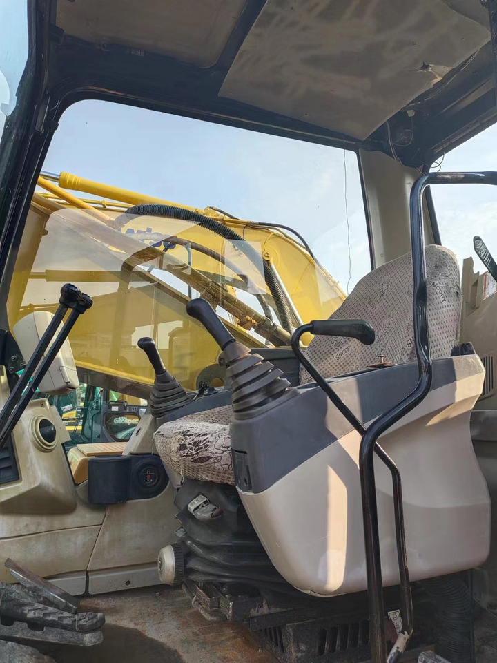 CATERPILLAR 325C - Máy xúc bánh xích: hình 4 CATERPILLAR 325C - Máy xúc bánh xích: hình 4