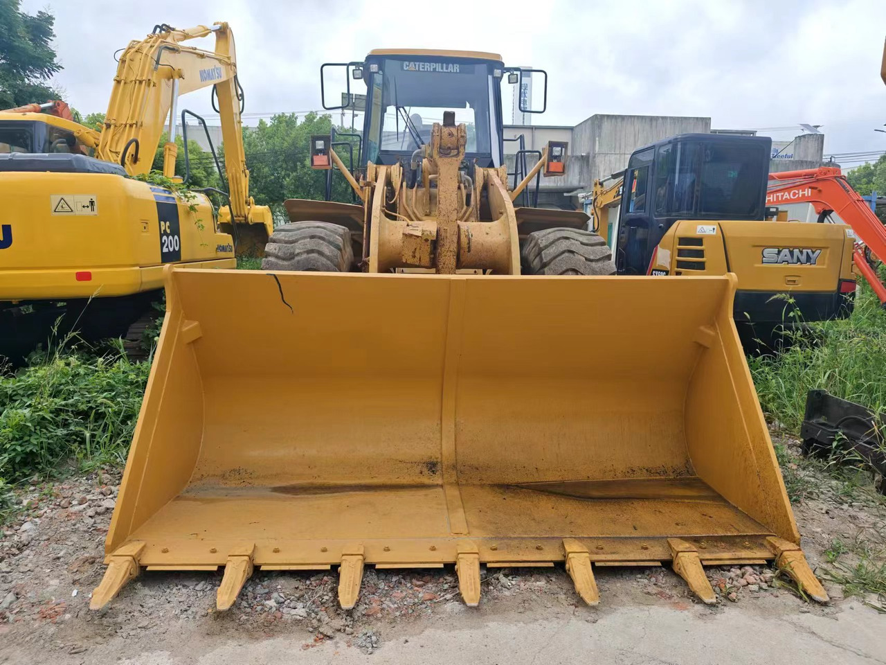 CATERPILLAR 966H - Máy xúc lật bánh lốp: hình 3 CATERPILLAR 966H - Máy xúc lật bánh lốp: hình 3