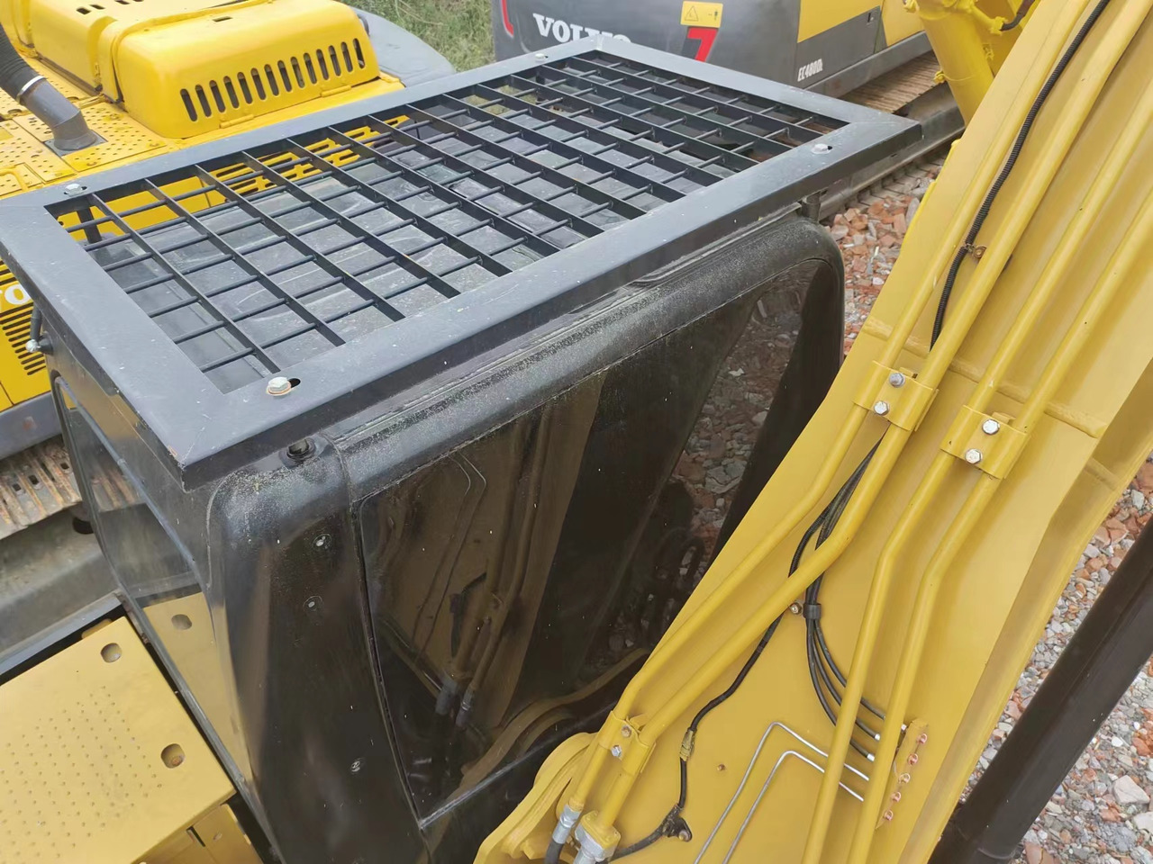 Máy xúc bánh xích CATERPILLAR CAT 320D: hình 10 Máy xúc bánh xích CATERPILLAR CAT 320D: hình 10