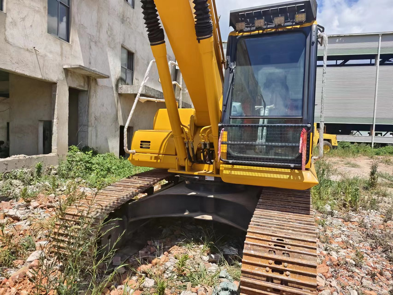 KOMATSU PC200-8N1 surplus Japan PC55 PC60-7 PC200-7 PC200-8 - Máy xúc bánh xích: hình 5 KOMATSU PC200-8N1 surplus Japan PC55 PC60-7 PC200-7 PC200-8 - Máy xúc bánh xích: hình 5
