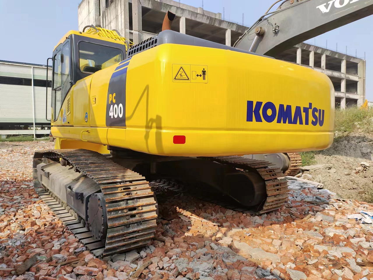KOMATSU PC400-7 - Máy xúc bánh xích: hình 1 KOMATSU PC400-7 - Máy xúc bánh xích: hình 1