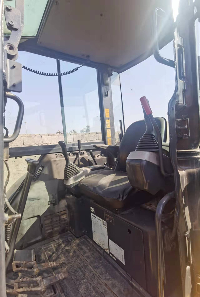 KOMATSU PC55MR-2 - Máy xúc mini: hình 3 KOMATSU PC55MR-2 - Máy xúc mini: hình 3