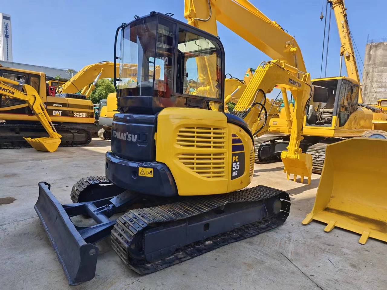KOMATSU PC55MR - Máy xúc mini: hình 4 KOMATSU PC55MR - Máy xúc mini: hình 4