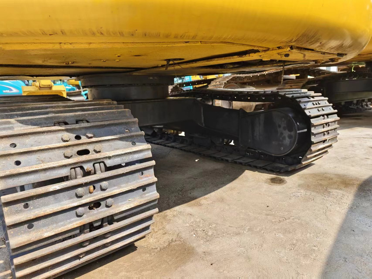 KOMATSU PC60-7 PC56 PC60 - Máy xúc mini: hình 4 KOMATSU PC60-7 PC56 PC60 - Máy xúc mini: hình 4