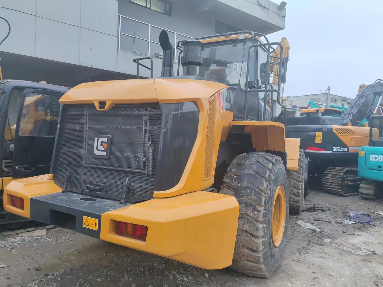 LIUGONG 856H - Máy xúc lật bánh lốp: hình 5 LIUGONG 856H - Máy xúc lật bánh lốp: hình 5