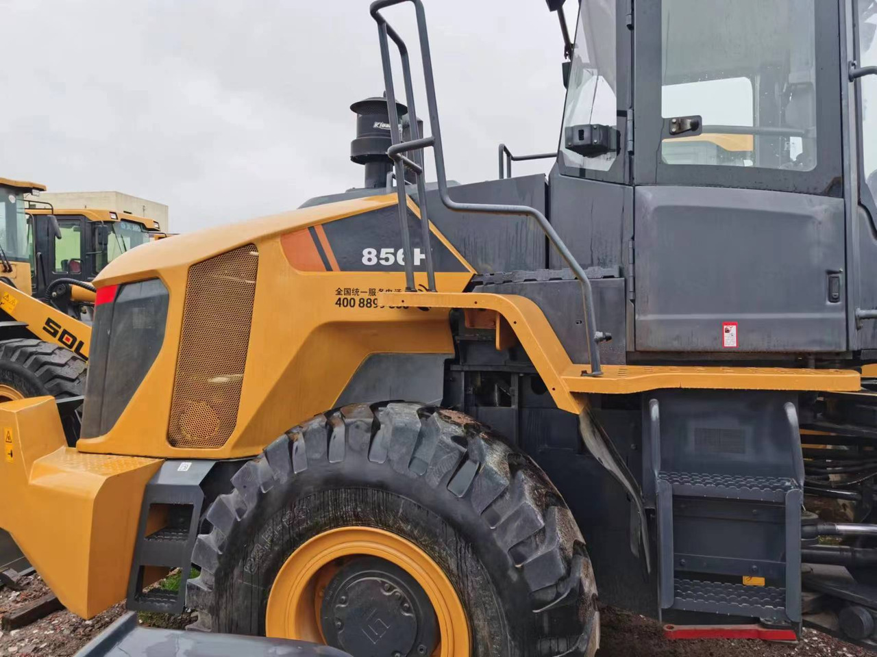 LIUGONG 856H - Máy xúc lật bánh lốp: hình 3 LIUGONG 856H - Máy xúc lật bánh lốp: hình 3