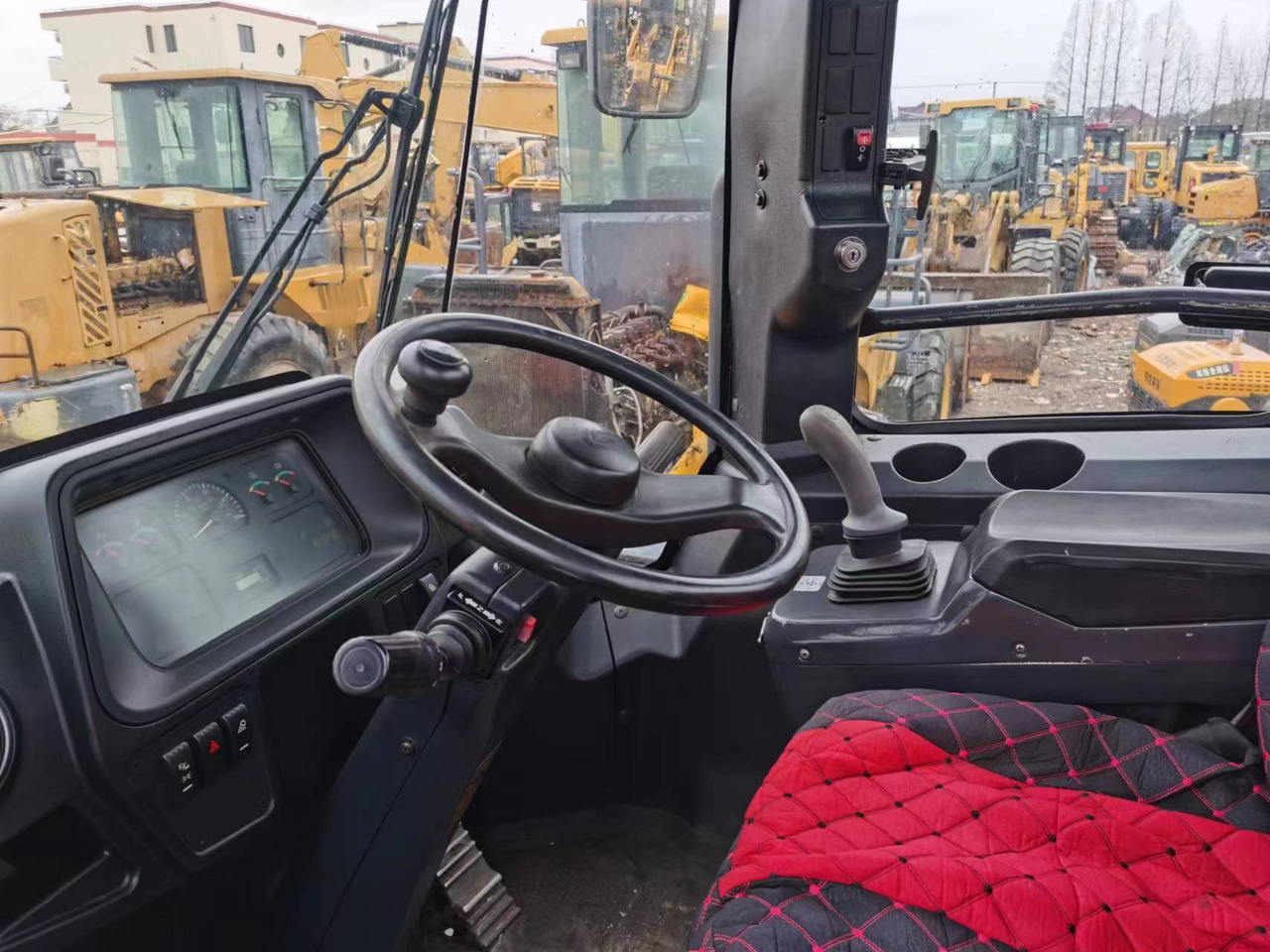 LIUGONG 856H - Máy xúc lật bánh lốp: hình 4 LIUGONG 856H - Máy xúc lật bánh lốp: hình 4