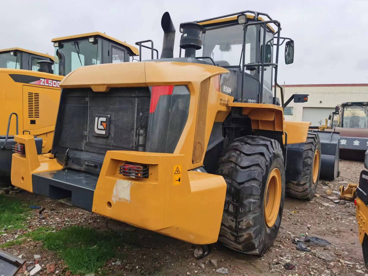 LIUGONG CLG856H - Máy xúc lật bánh lốp: hình 4 LIUGONG CLG856H - Máy xúc lật bánh lốp: hình 4