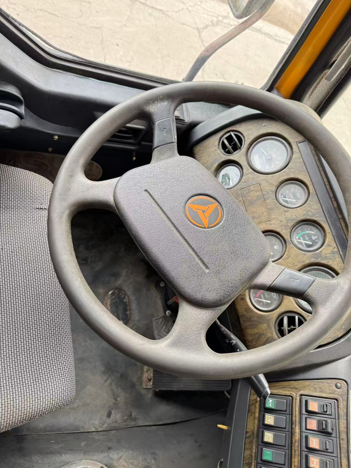 SANY STC750 - Cần cẩu: hình 4 SANY STC750 - Cần cẩu: hình 4